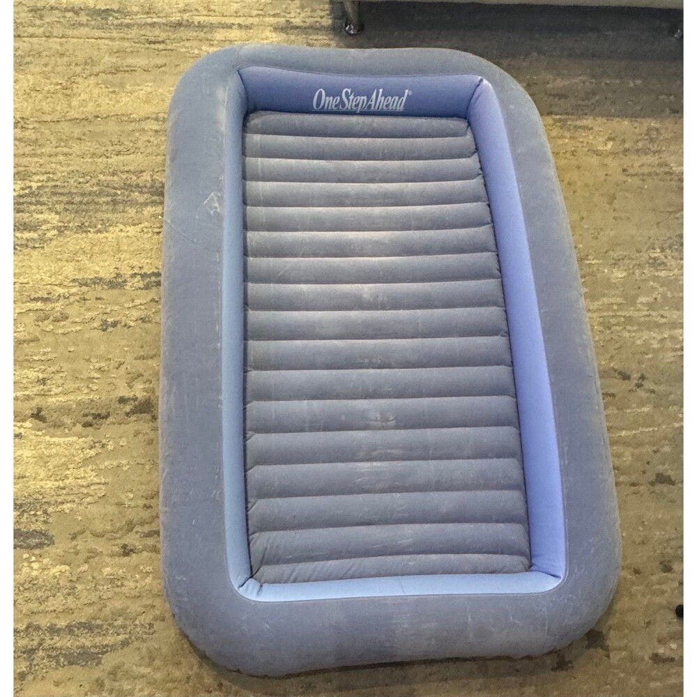 One Step Ahead toddler air mattress